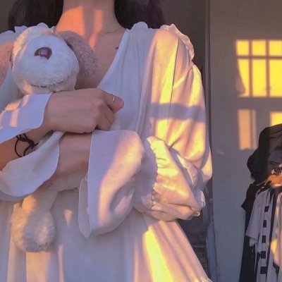 总之就是非常可爱～制服～